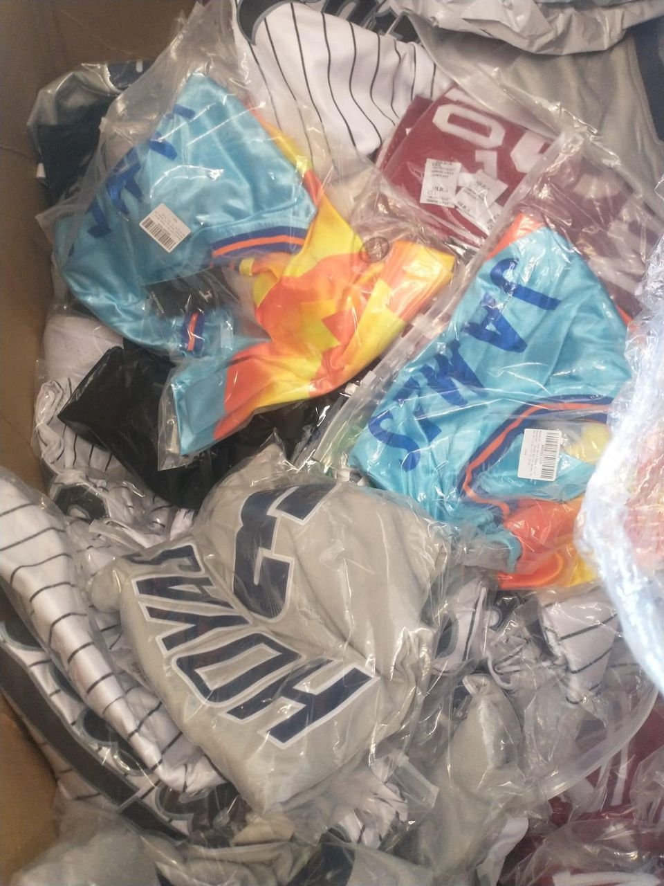 Brand jerseys Pallet - Image 7