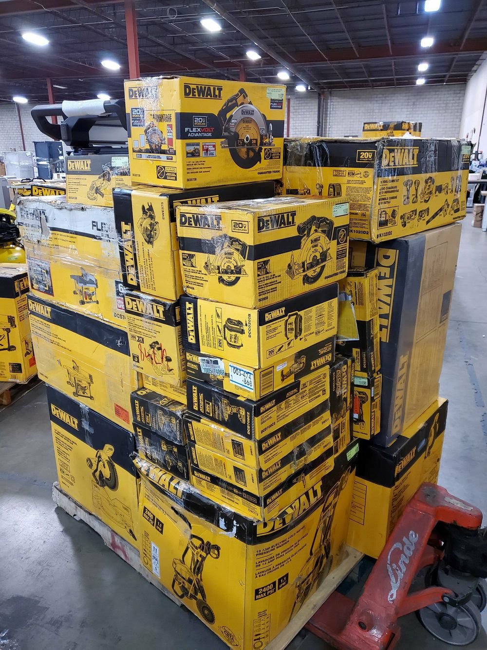 DeWalt tool pallet liquidation