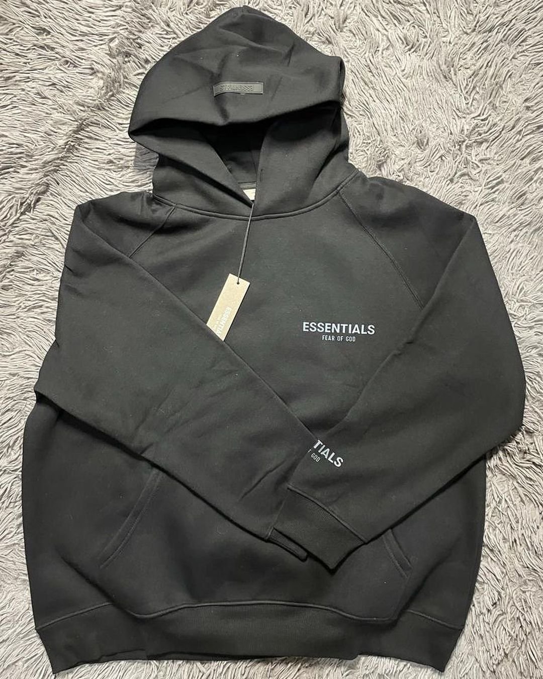 Essential hoodie pallets - Image 3