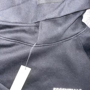 Essential hoodie pallets - Image 6
