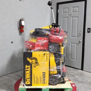 Alternative view of MILWAUKEE & DEWALT PALLET 1