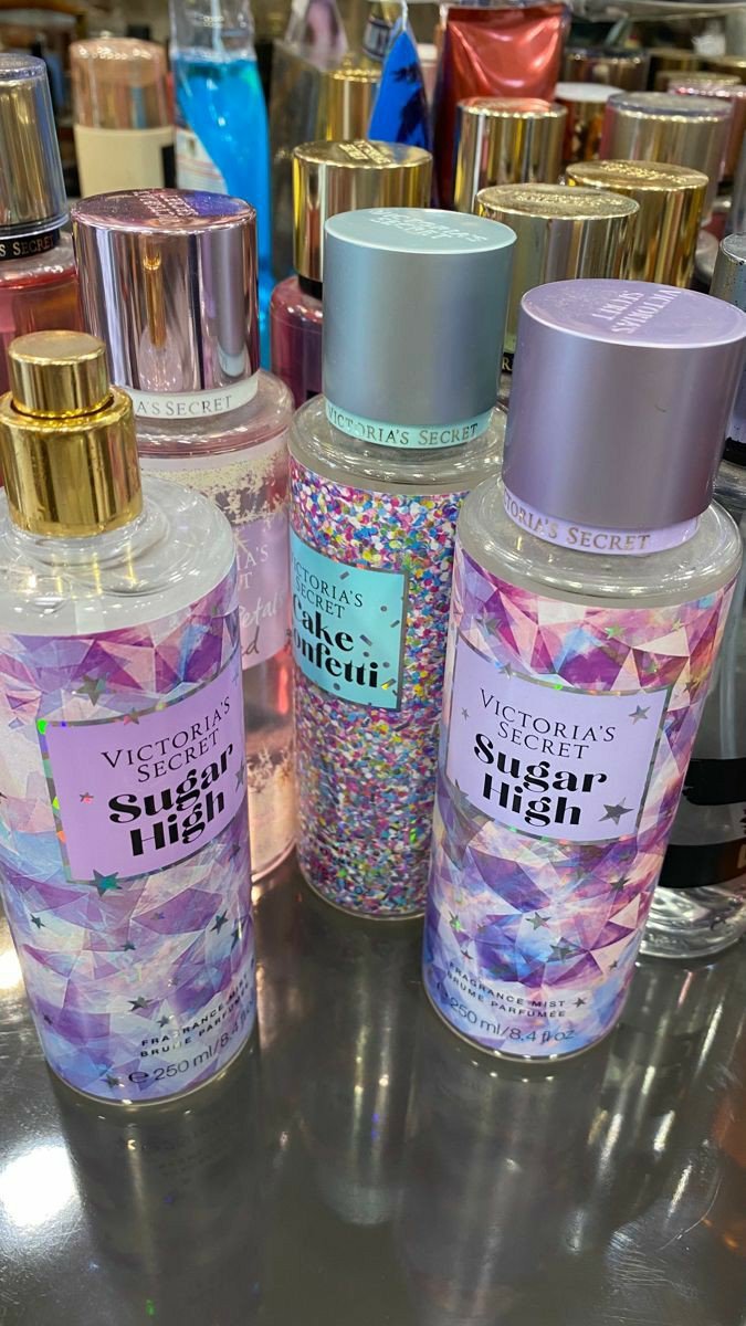 Victoria Secrets Pallets - Image 4